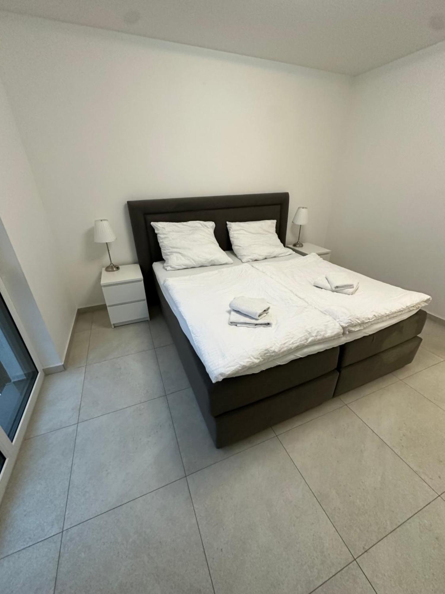 Schoene Neubauwohnung Mit Stil Bielefeld Exteriör bild